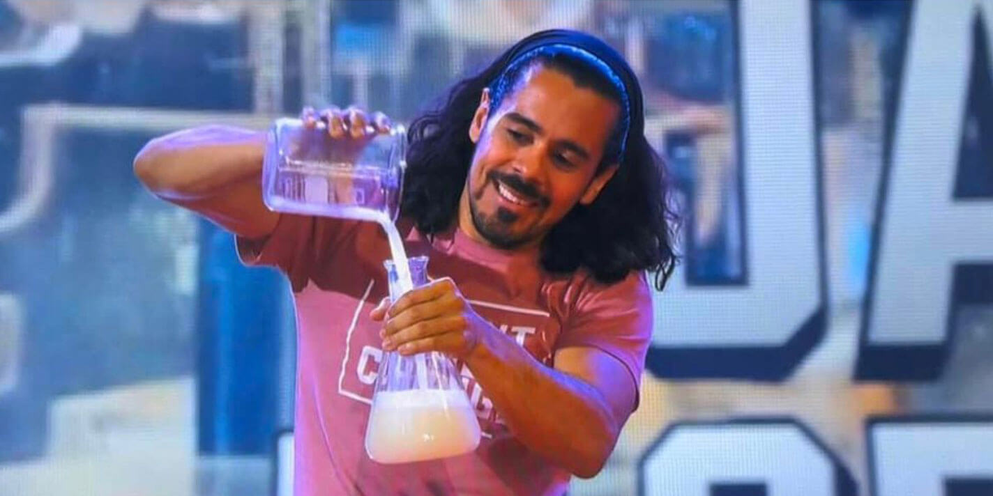 Jay Flores ’12 performs his viral show “It’s Not Magic: It’s Science!” live at the Invention Convention US Nationals. Credit: Julianne Lindsey